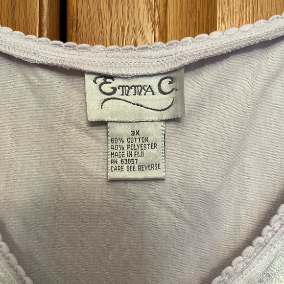 Women’s Long Night Gown NWT Color is Lilac - Picture 2 of 8